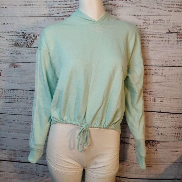 Womans Pullover Short Cut Hoddie with Drawstring - Picture 2 of 11